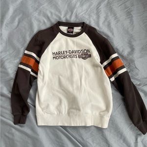 EUC Men’s Genuine Harley-Davidson embroidered sweatshirt. Size Medium